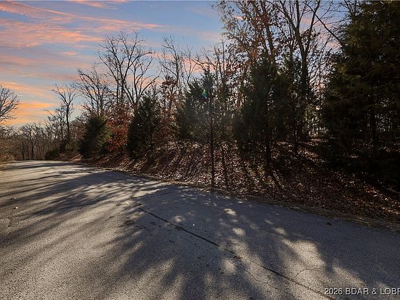5th image of 883 Muirfield Dr