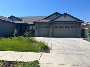 2744 Millstream Ln, Turlock, CA 95382
