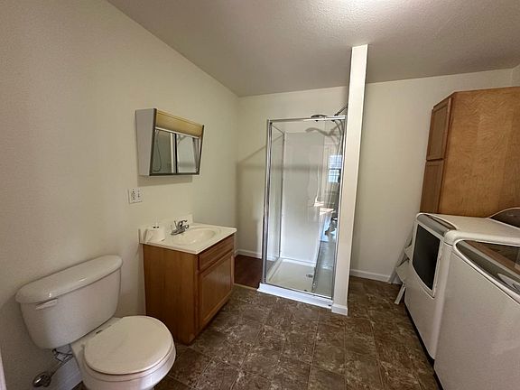 5th image of 37 Robin Hill Rd #A
