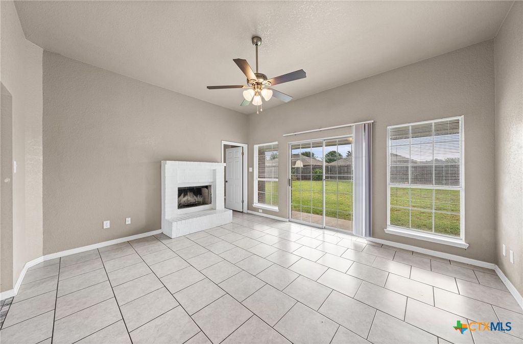 5216 W Ridge Blvd, Temple, TX - View 4