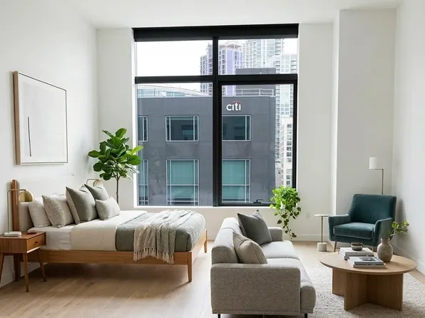 3 Court Square image 1 of 8