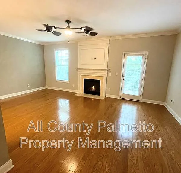 3639 Bagley Dr — Photo 6