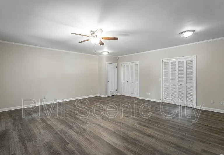 1602 Rustic Homes Ln — Photo 24