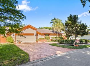 10731 NW 17th St, Coral Springs, FL 33071
