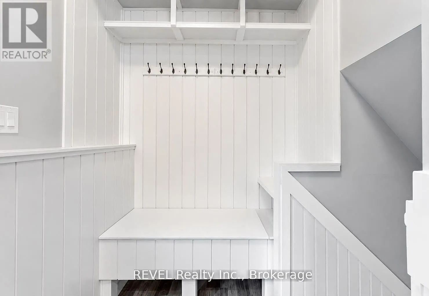 2 bed, $2,150 — Photo 2