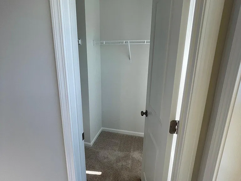 136 Braxton Dr — Photo 19