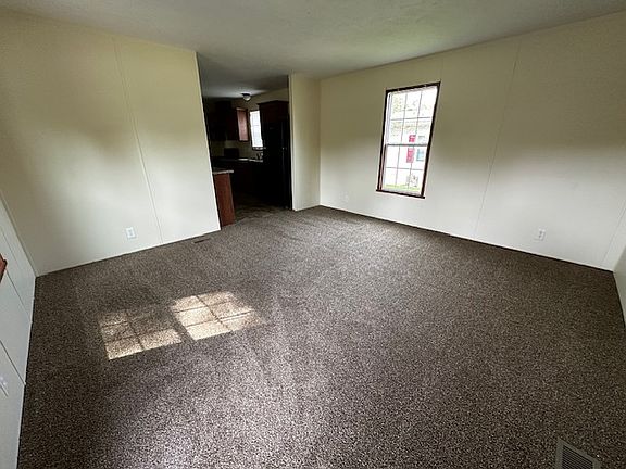 2nd image of 7142 Leaf Cir #140
