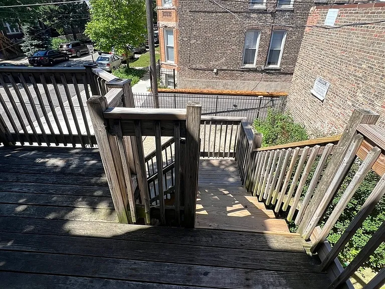 2724 W Chicago Ave #2R — Photo 14