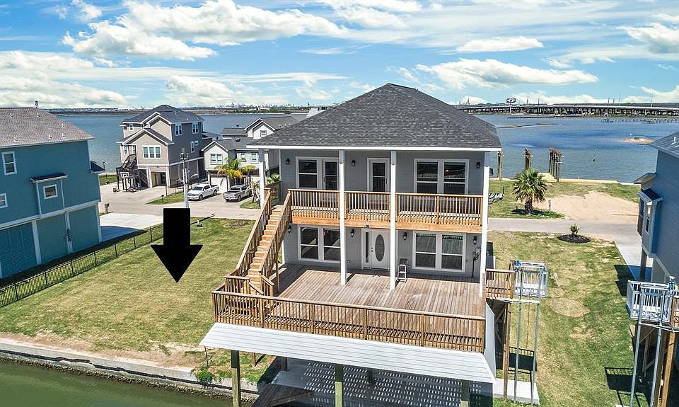 1st image of 421 Jeanie Lynne Cir