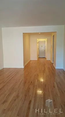 Rented by Hillel Realty Group | media 17