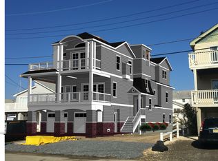 353 N 8th St, Surf City, NJ 08008