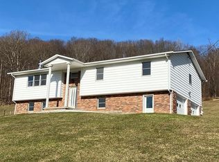 1065 Waterworks Rd, Indiana, PA 15701