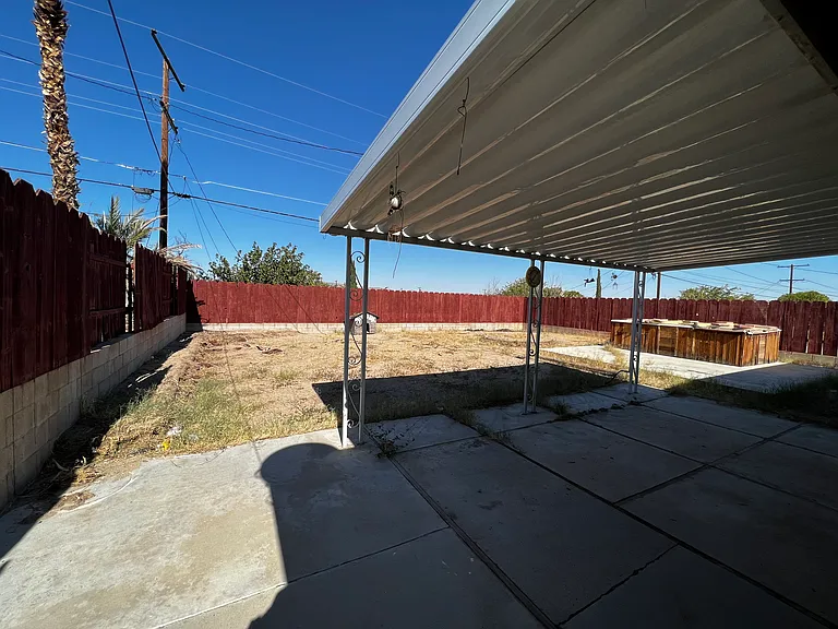 1609 Church St — Photo 15