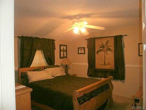5th image of 128 Myrtlewood Dr