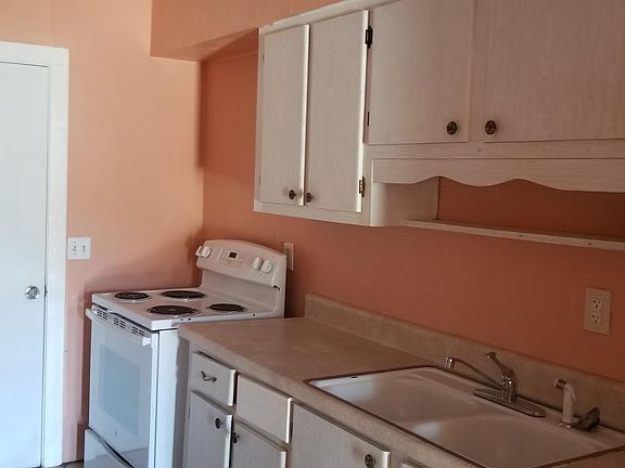 2nd image of 1516 15th St S