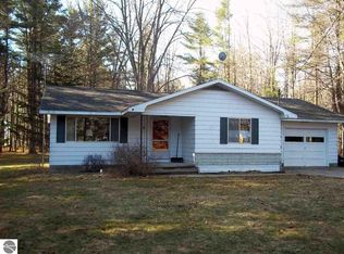 151 Park St, East Tawas, MI 48730