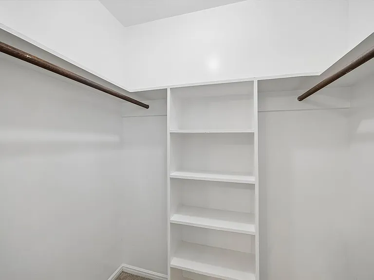 25114 Spring Ridge Dr — Photo 15