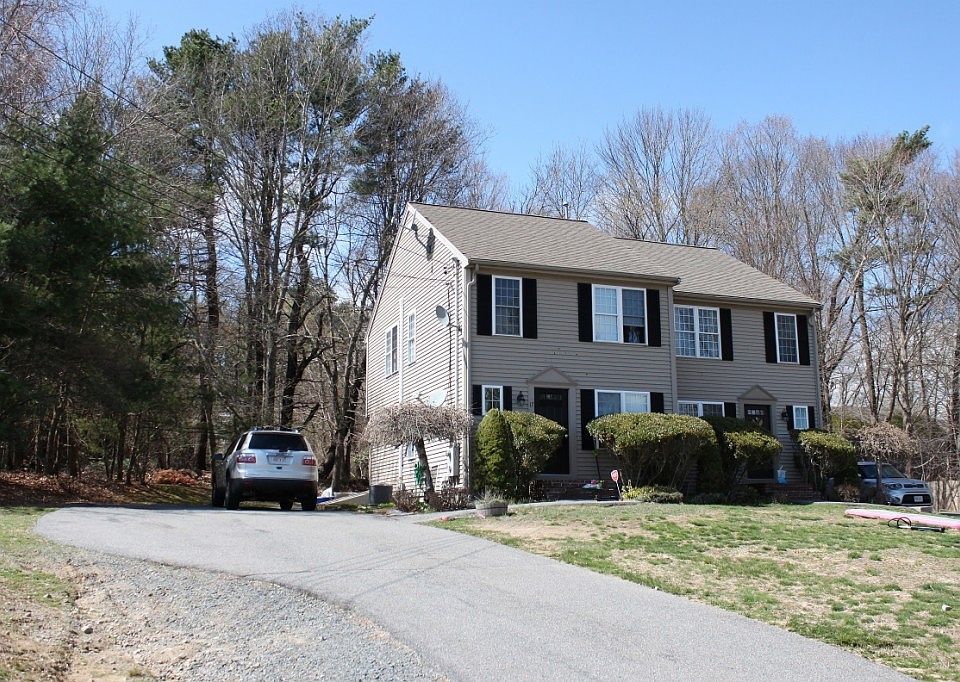 1st image of 15 Edge Hill Dr #17