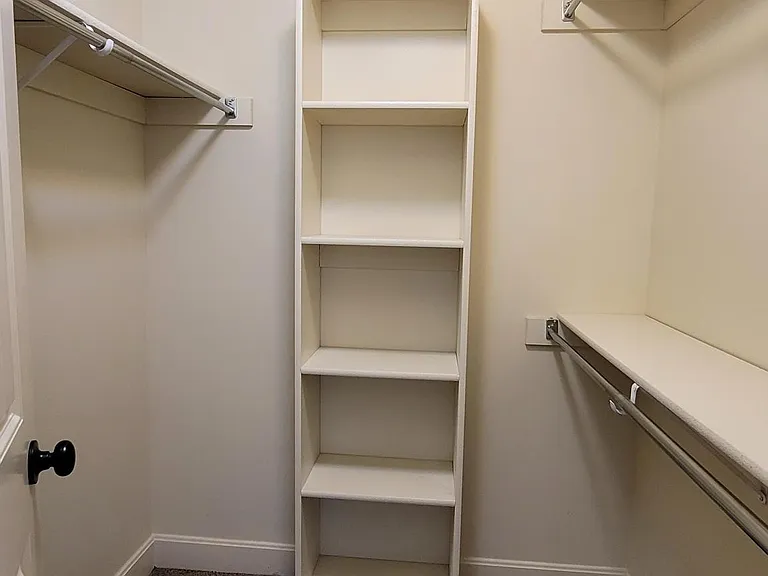 134 Roller Ct — Photo 17
