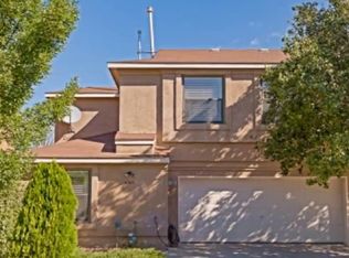 6305 La Habra Ln NE, Albuquerque, NM 87113