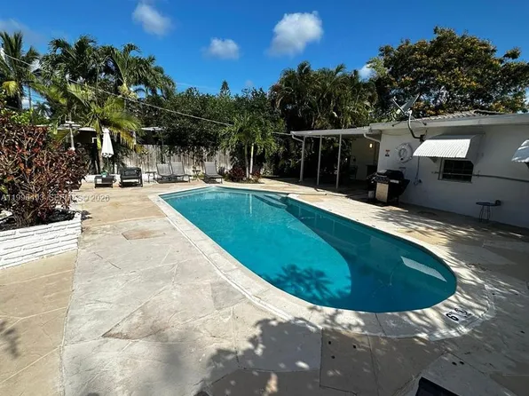 1448 Dewey St, Hollywood, FL