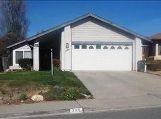 209 E Vintage St, Nipomo, CA 93444