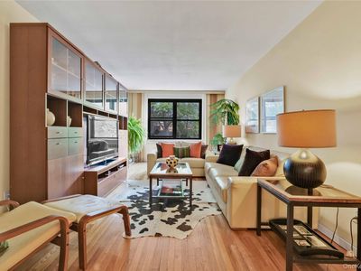 140-08 28th Road #1C, Flushing, NY, 11354