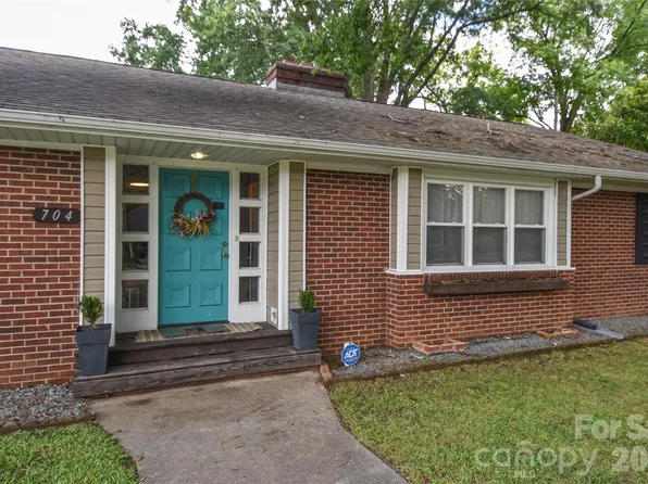 704 Lancaster Ave, Monroe, NC 28112