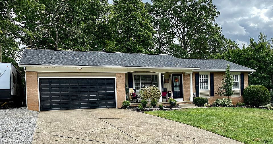 1st image of 4477 Deauville Ave