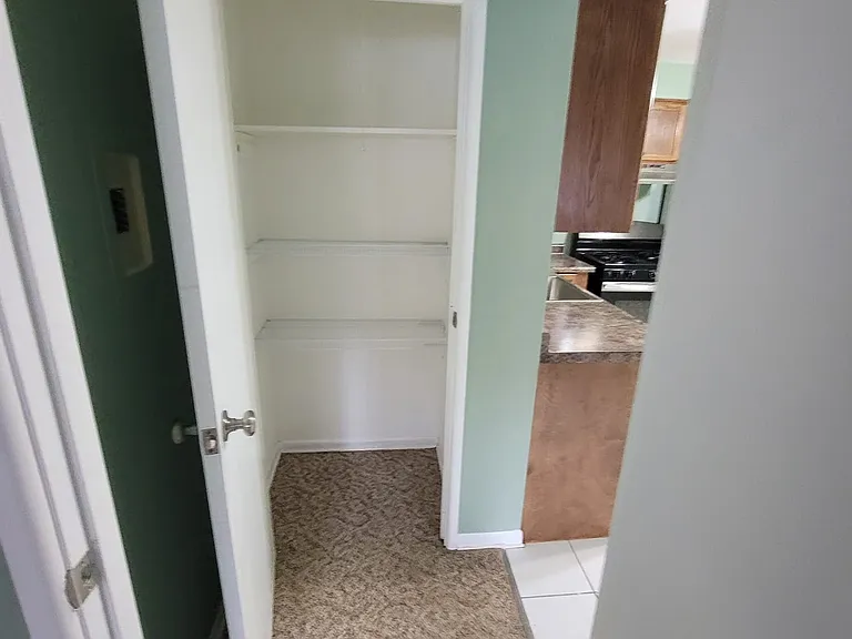 1225 E Woodbury Ln #1B — Photo 6