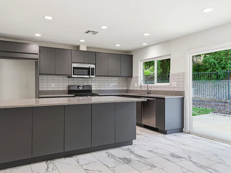 30845 Catarina Dr — Photo 18
