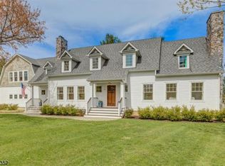 12 Crescent Dr, Morristown, NJ 07960