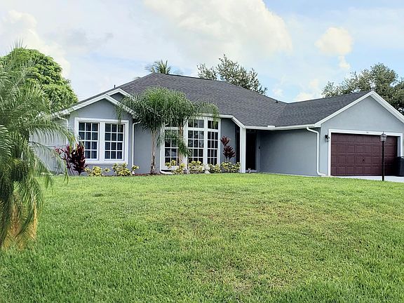 3rd image of 341 SW Lucero Dr