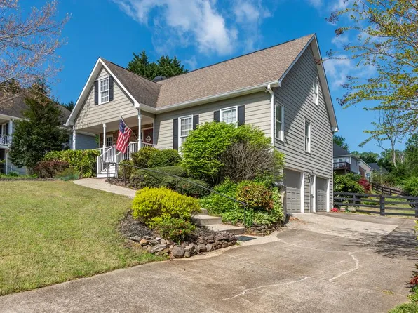 87 Arbor Hills Trl, Talking Rock, GA 30175