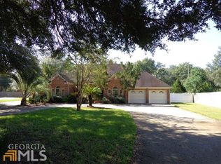 330 Cambridge Cir, Kingsland, GA 31548