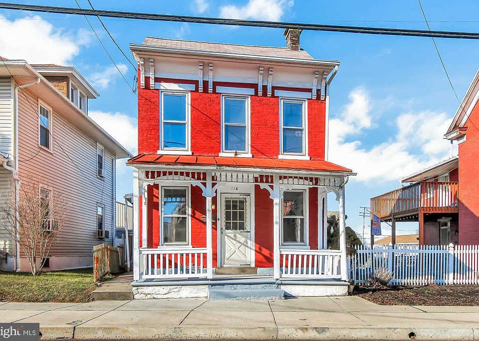 1st image of 116 N Franklin St