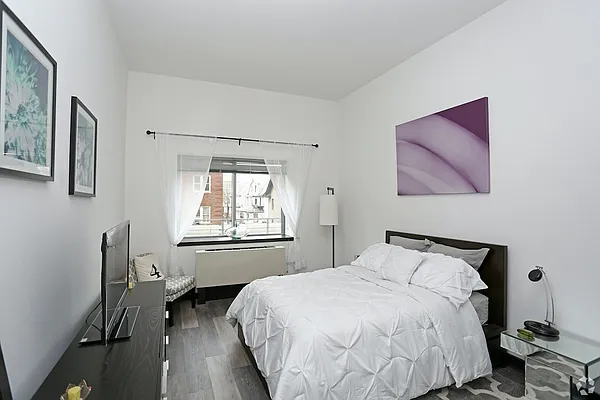 Rented by The Dermot Realty Management Company | media 29