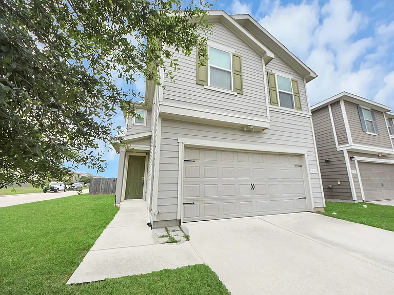 19403 Tinway Ct — Photo 3