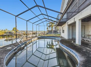 5970 Seaside Dr, New Port Richey, FL 34652