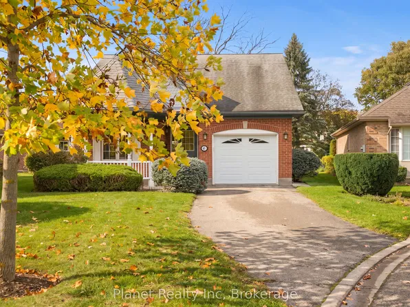 4 Ashcroft Ct, Guelph, ON N1G 4X7