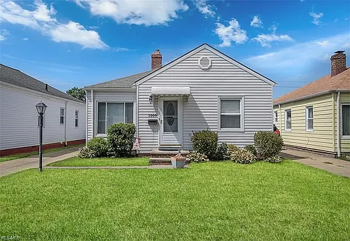 1008 Dartmoor Ave Photo 1