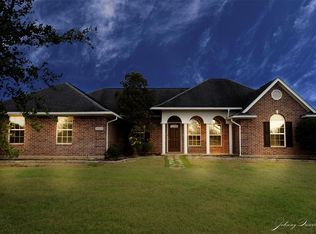 36630 Broncho Rd, Wallis, TX 77485