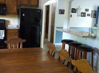 204 Blacktop Rd, Taylors, SC 29687