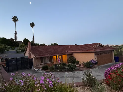 822 Reef Point Dr Photo 1