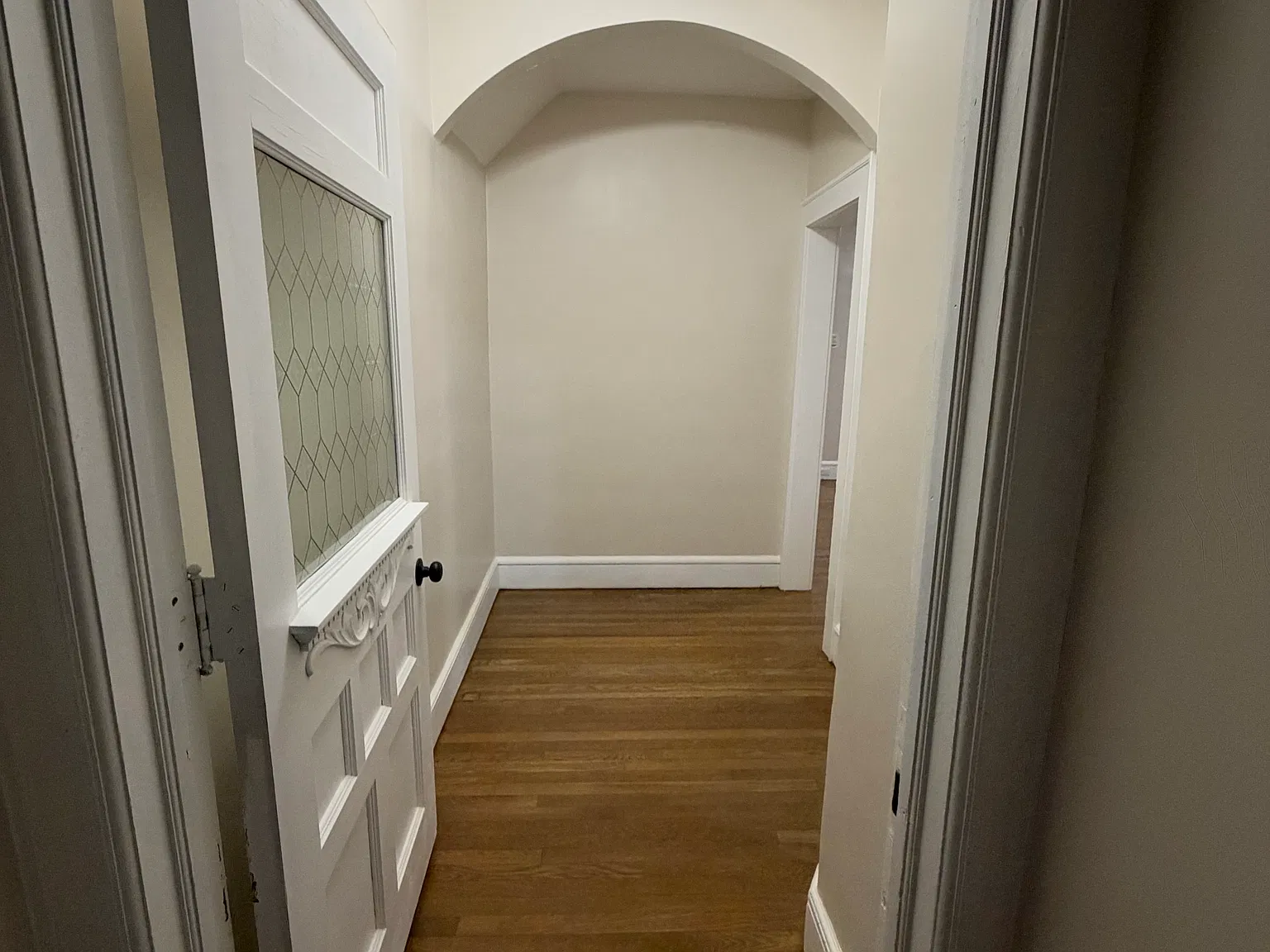 3 bed, $2,600 — Photo 2