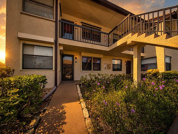 2nd image of 7650 Tahiti Lane #105