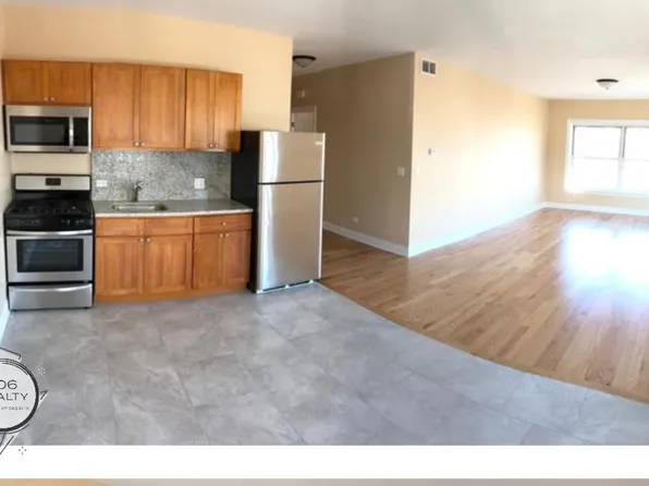 6001 W Cermak Rd, Cicero, IL 60804