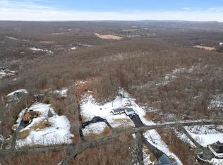 Round Hill Lot 17 Road, Middletown, CT 06457