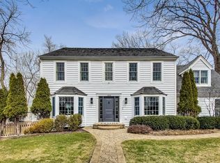 4838 Middle Rd, Gurnee, IL 60031