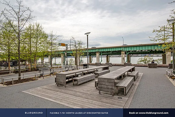 Rented by The Blueground | media 66